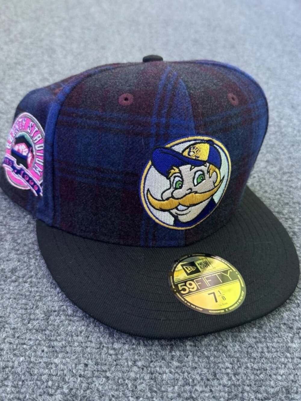 NWT New Era Milwaukee Brewers County Stadium Plaid Wool Fitted Hat 7 1/8 Mascot